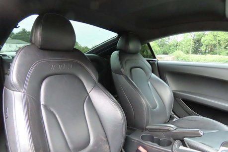 Audi TT 2.0 TFSI Coupe 3dr Petrol S Tronic quattro Euro 5 (272 ps) 8