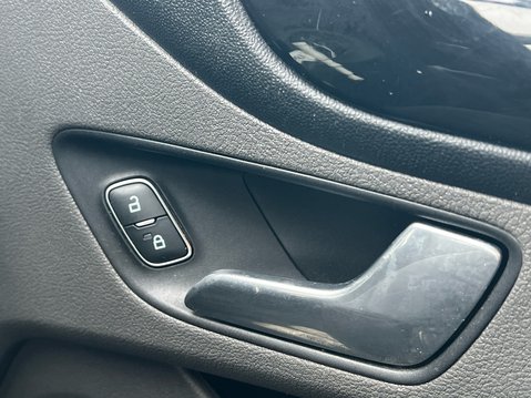 Ford Transit Custom 300 TRAIL L1H1 ECOBLUE 35