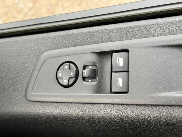 Vauxhall Vivaro LWB L2H1 Low Roof Prime 2900 Cruise Sensors EURO 6 22
