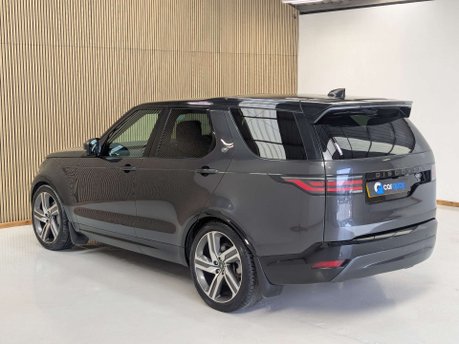 Land Rover Discovery 3.0 Discovery R-Dynamic SE D MHEV Auto 4WD 5dr 22