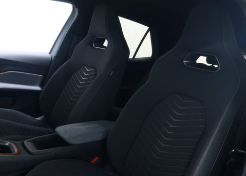 Cupra Born Born V2 EV 5dr 42