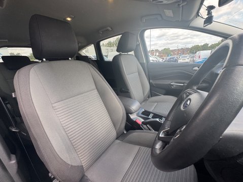 Ford C-Max 1.0T EcoBoost Titanium MPV 5dr Petrol Manual Euro 6 (s/s) (125 ps) 11