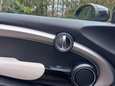 Mini Hatch 1.5 Cooper Exclusive Steptronic Euro 6 (s/s) 3dr 69