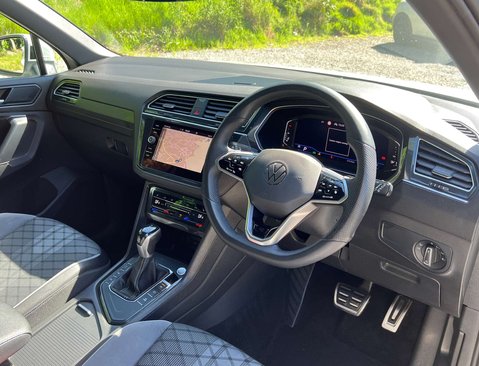 Volkswagen Tiguan 1.5 Tiguan R-Line TSi Semi-Auto 5dr 16