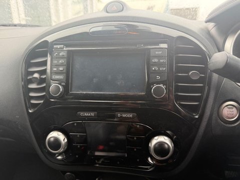 Nissan Juke 1.2 DIG-T Tekna SUV 5dr Petrol Manual Euro 6 (s/s) (115 ps) 23