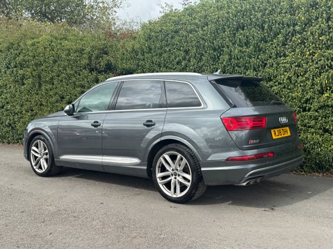 Audi SQ7 4.0 TDI V8 SUV 5dr Diesel Tiptronic quattro Euro 6 (s/s) (435 ps) 7