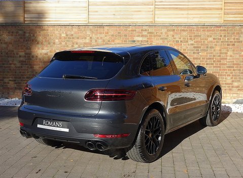 Porsche Macan GTS 26