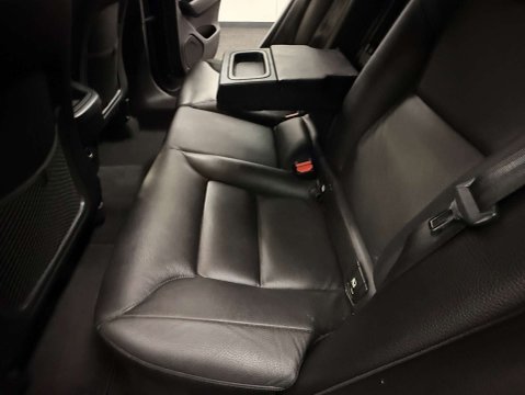 Volvo XC60 2.0 XC60 Momentum D4 AWD Auto 4WD 5dr 40