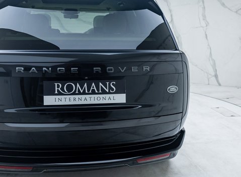 Land Rover Range Rover P530 FIRST EDITION LWB 36