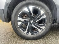 Peugeot 2008 PURETECH S/S ALLURE PREMIUM 11