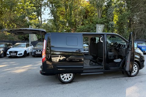 Ford Tourneo Custom 310 TITANIUM L1 - WAV - WHEELCHAIR ACCESSIBLE - LOW MILEAGE - NEW CLUTCH 17