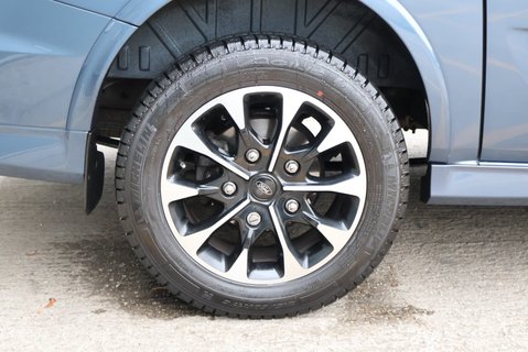 Ford Transit Custom 320 SPORT L1H1 DCIV DOUBLE CAB  Auto   PRICE MATCH OFFER  WAS 29950  4