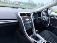 Ford Mondeo 2.0 ZETEC TDCI 9