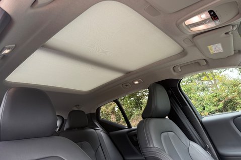 Volvo XC40 B3 ULTRA 55