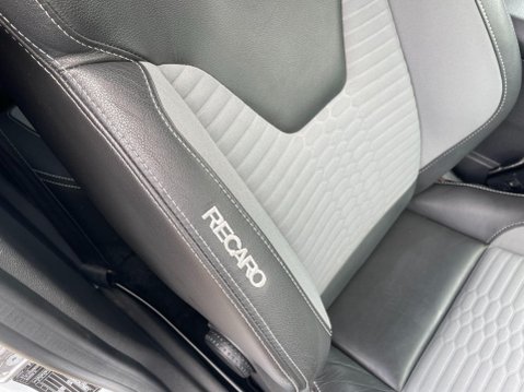 Ford Fiesta 1.6T EcoBoost ST-3 Euro 6 3dr 18
