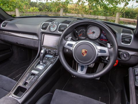 Porsche Boxster GTS PDK 25