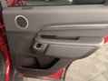 Land Rover Discovery 2.0 SD4 HSE Auto 4WD Euro 6 (s/s) 5dr 41