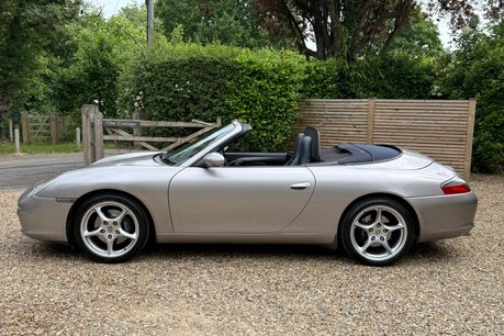 Porsche 911 3.6 996 Carrera 2 Cabriolet 2dr Petrol Tiptronic S (274 g/km, 315 bhp) 30