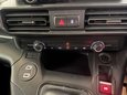 Vauxhall Combo 1.5 Combo 2300 Pro Turbo D 5dr 31