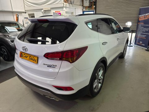 Hyundai SANTA FE 2.2 CRDi Blue Drive Premium SE Auto 4WD Euro 6 (s/s) 5dr (7 Seat) 2