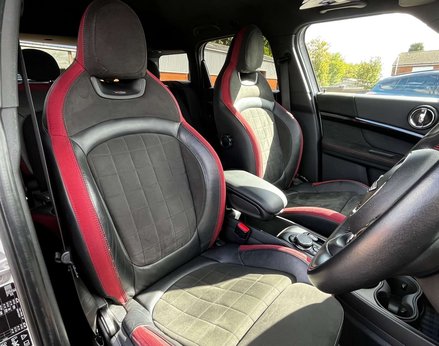 Mini Countryman 2.0 Countryman John Cooper Works 4WD 5dr 61