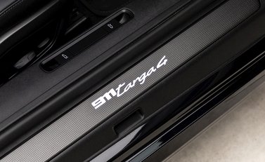 Porsche 911 (992) Targa 4 20