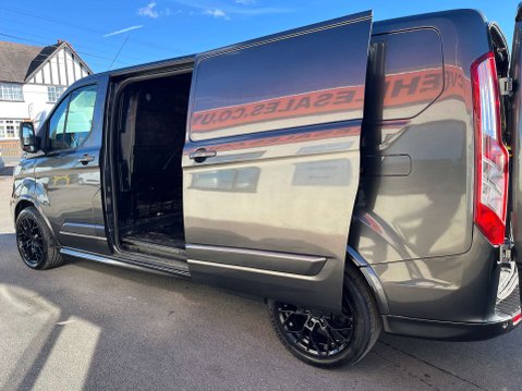 Ford Transit Custom 2.0 Transit Custom 300 Limited LWB L2 Sport Style 33