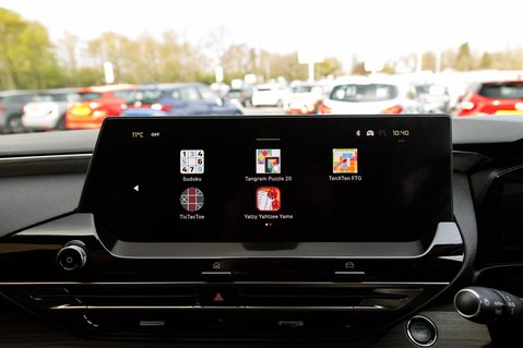 Citroen C5 X PURETECH SHINE PLUS S/S EAT8 33