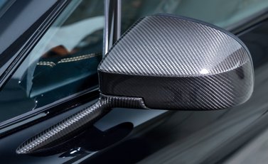 Aston Martin Vanquish S Ultimate 34