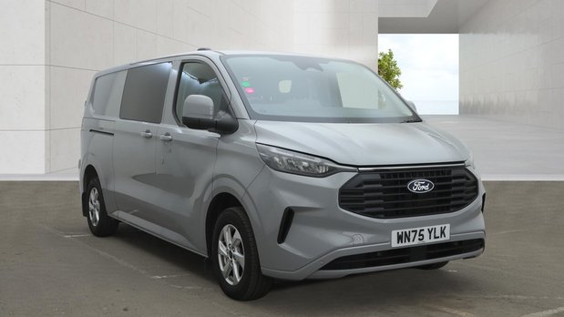 Ford Transit Custom Crew Cab AUTO LWB L2H1 Low Roof Limited 320 Air Con Alloys Sensors Cam EURO 2