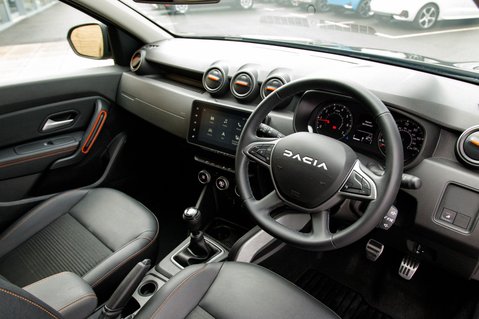 Dacia Duster EXTREME SE TCE 4