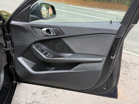 BMW 1 Series 116D SE 27