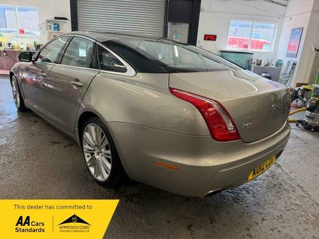 Jaguar XJ 3.0d V6 Portfolio Auto Euro 5 4dr 3