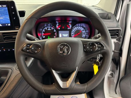Vauxhall Combo 1.5 Combo 2300 Professional Turbo D S/S 12