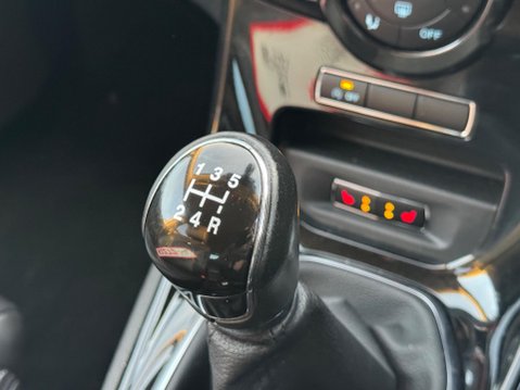 Ford Fiesta 1.0T EcoBoost Titanium X Euro 6 (s/s) 5dr 30