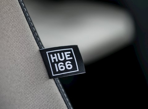 Land Rover Defender 110 Heritage 15