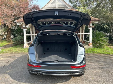 Audi Q5 2.0 TDI S line Plus S Tronic quattro Euro 5 5dr 34