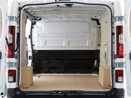 Renault Trafic LL30 Blue dCi 150 Advance [Safety] Van EAG9 3