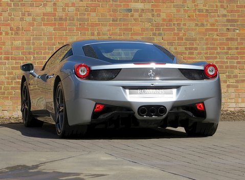 Ferrari 458 Italia 6