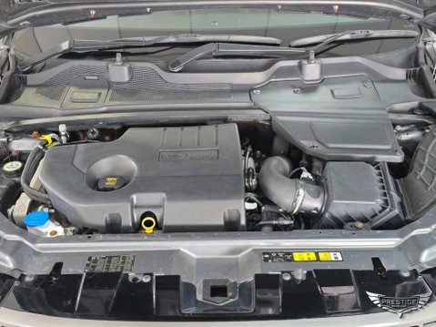 Land Rover Discovery Sport 2.0 TD4 SE Tech Auto 4WD Euro 6 (s/s) 5dr 96