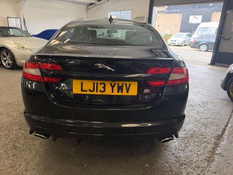 Jaguar XF 3.0d S V6 Premium Luxury Saloon 4dr Diesel Auto Euro 5 (s/s) (275 ps) 3