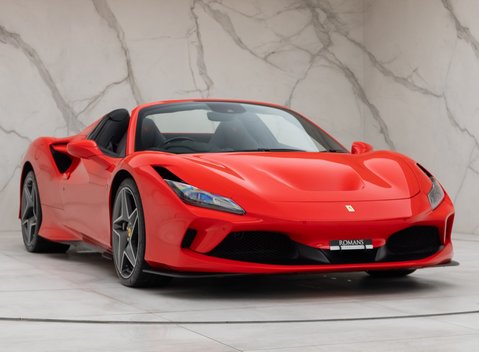 Ferrari F8 Spider 9