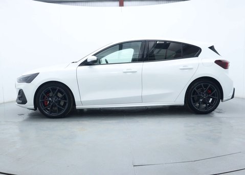 Ford Focus 2.3T EcoBoost ST Hatchback 5dr Petrol Manual Euro 6 (s/s) (280 ps) 9