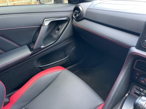 Nissan GT-R 3.8 V6 Recaro Coupe 2dr Petrol Auto 4WD Euro 6 (570 ps) 47