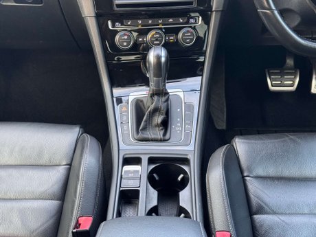 Volkswagen Golf 2.0 Golf R DSG 4WD 5dr 45