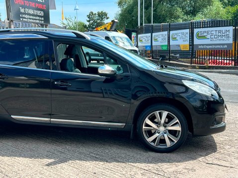 Peugeot 2008 BLUE HDI S/S FELINE MISTRAL 18