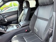 Land Rover Range Rover Velar 2.0 R-DYNAMIC SE 13