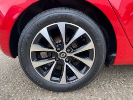 Renault Clio 1.0 Clio Iconic Bose TCe 5dr 14