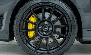 Abarth 695 Competizione 29