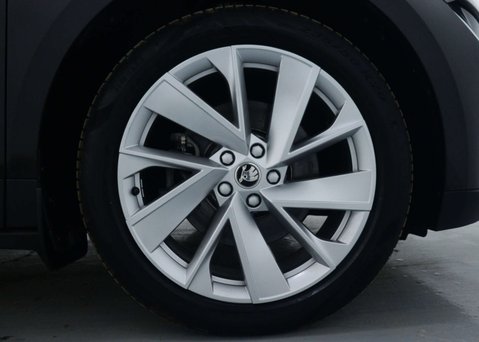Skoda Enyaq iV 62kWh 60 SUV 5dr Electric Auto (DC120kW) (179 ps) 16